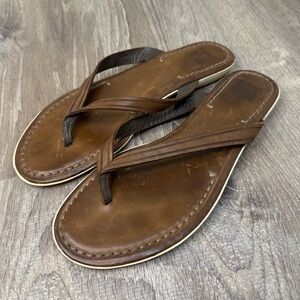 Frye Amelia Thong Sandals Size 9